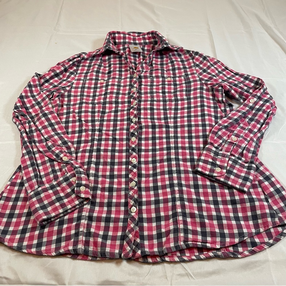 Carhartt Pink and‎ Black Checkered Casual Shirt